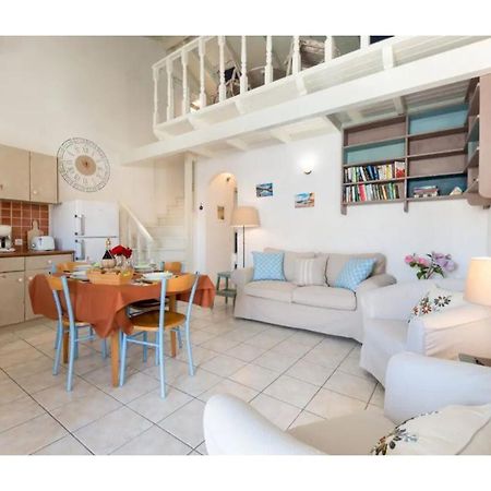 Apartament Faye'S Loft Gaios Zewnętrze zdjęcie