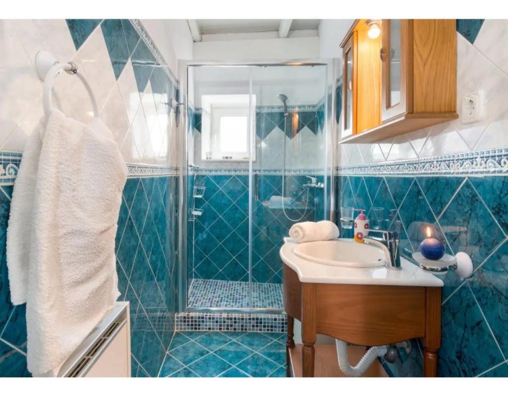 Apartament Faye'S Loft Gaios Zewnętrze zdjęcie